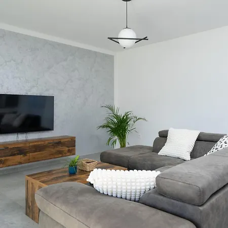 Semesterbostad Moderne Bei By Interhome *