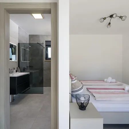 Moderne Bei By Interhome *